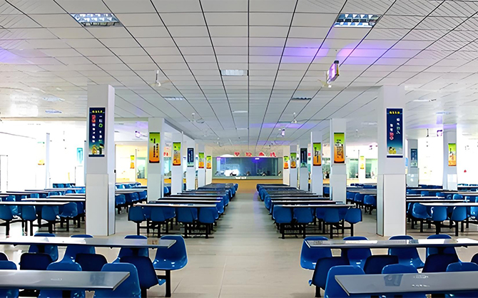 莆田企業食堂承包服務案例中現場環境圖片