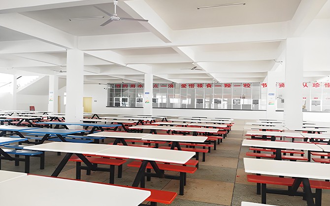 長樂工廠食堂承包：為員工提供安全美味的餐飲服務