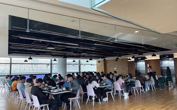 味萊客餐飲公司,食堂用餐現場圖片