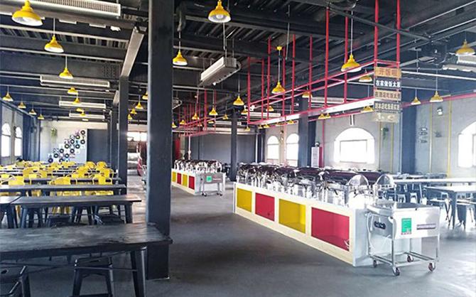 福州食堂承包案例中的環境圖片